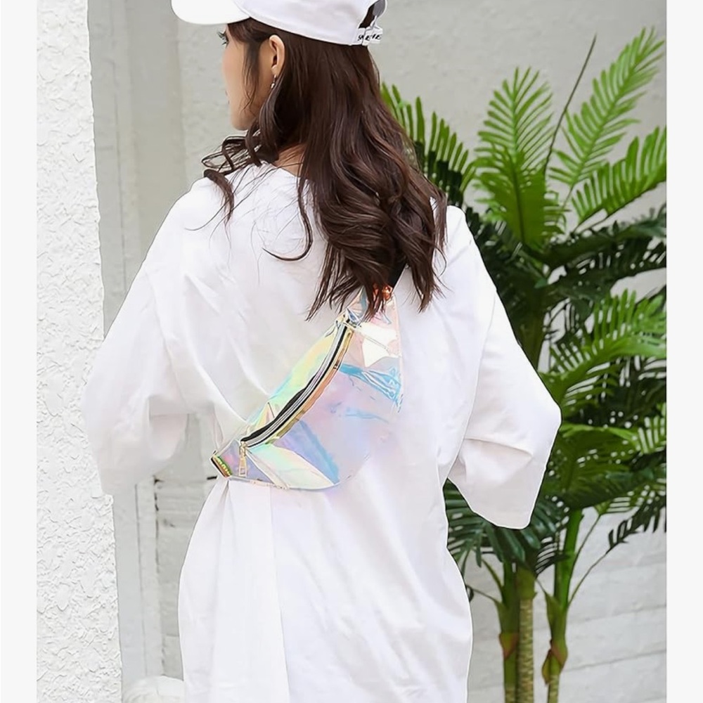 Iridescent Fanny pack - Picture 6 of 11